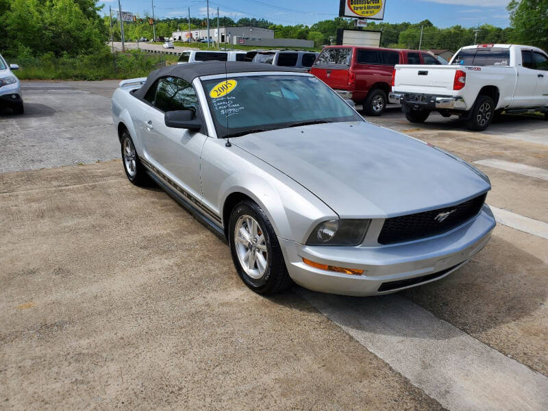 2005 Ford Mustang for sale at DISCOUNT AUTO SALES in Johnson City TN