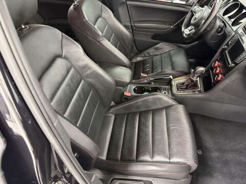 2017 Volkswagen Golf GTI