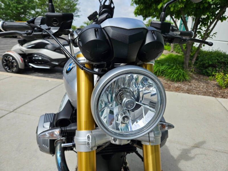 2016 BMW R NineT Base