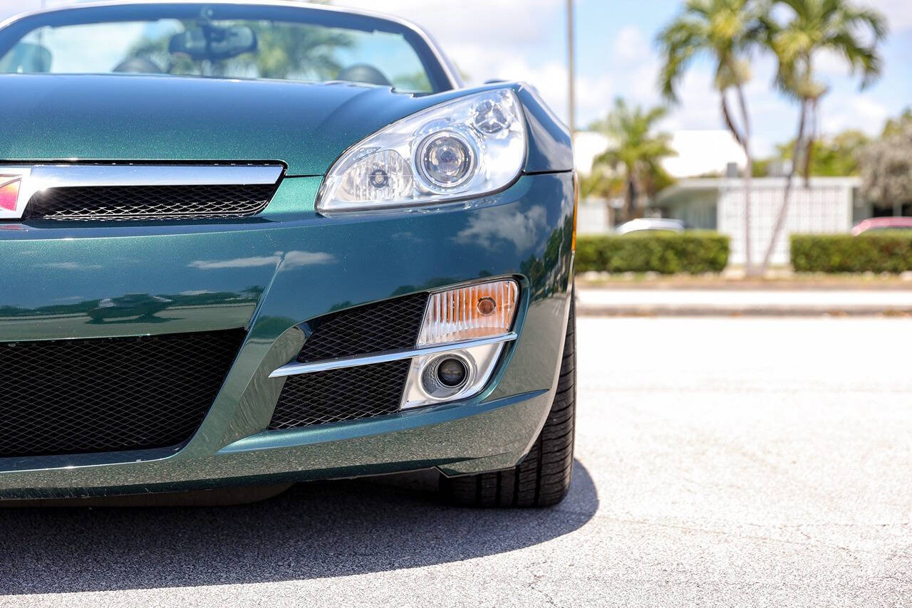 2007 Saturn SKY 73