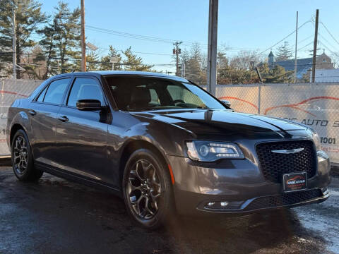 2016 Chrysler 300
