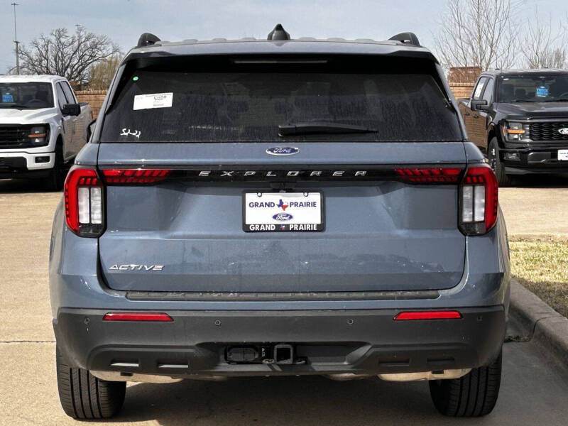 2026 Ford Explorer Active