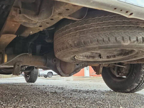 2006 Ford E-Series E-350 SD XLT