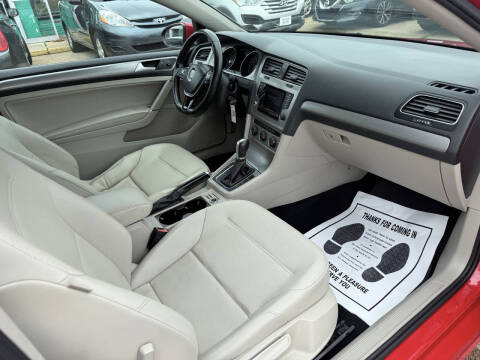 2015 Volkswagen Golf TSI S