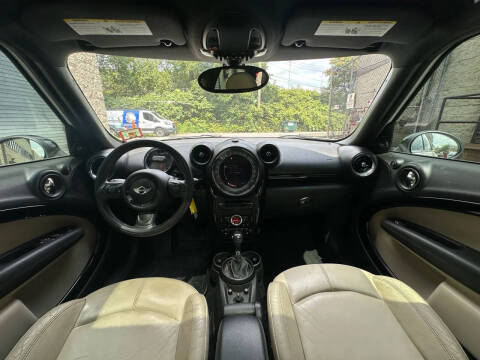 2016 MINI Countryman Cooper