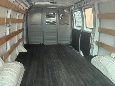 2015 GMC Savana 2500