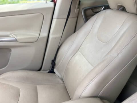 2016 Volvo XC60 T5 Drive-E Premier