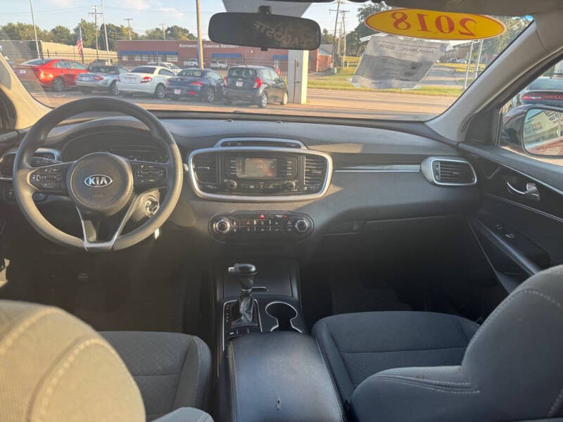 2018 Kia Sorento LX V6