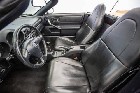 2001 Toyota MR2 Spyder