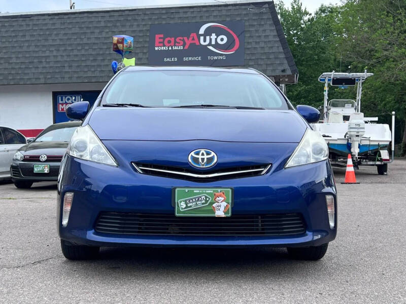 2012 Toyota Prius v Three