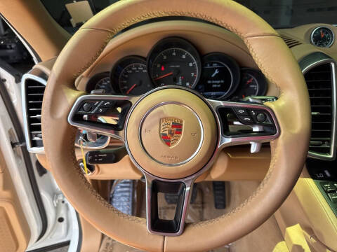 2016 Porsche Cayenne