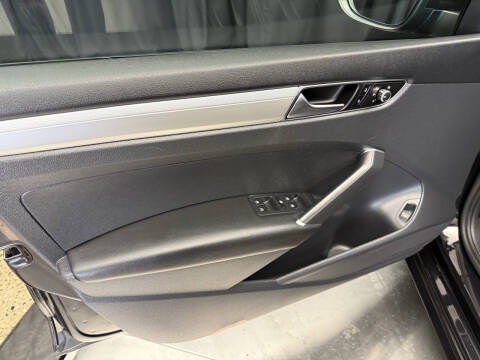 2018 Volkswagen Passat 2.0T S