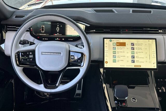 2025 Land Rover Range Rover Sport P400 Dynamic SE