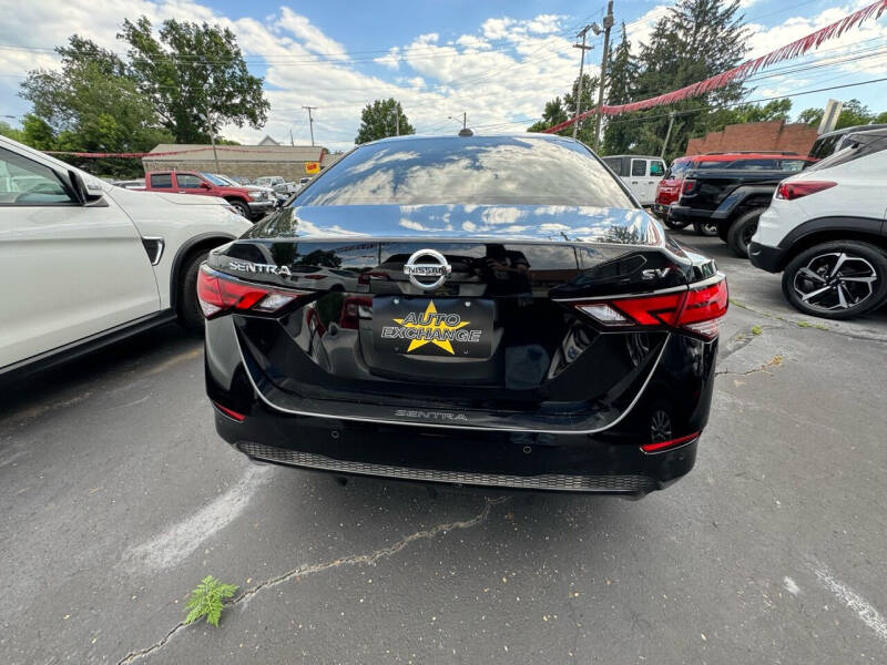 2021 Nissan Sentra SV photo 7