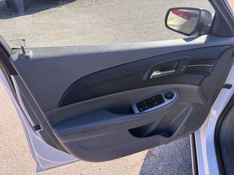 2014 Chevrolet Malibu LS