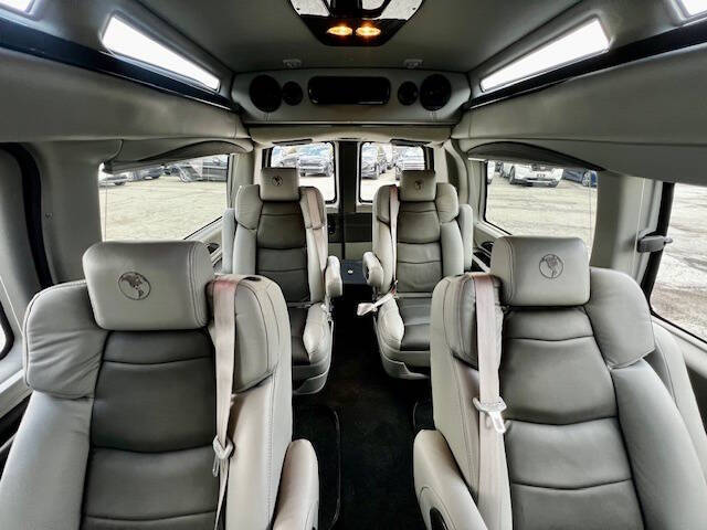 2023 Chevrolet Express 2500