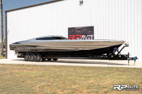 2019 Outerlimits SV43