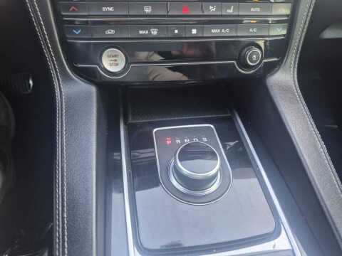 2017 Jaguar F-PACE S