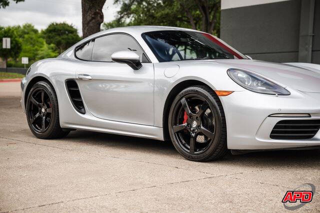 2017 Porsche 718 Cayman