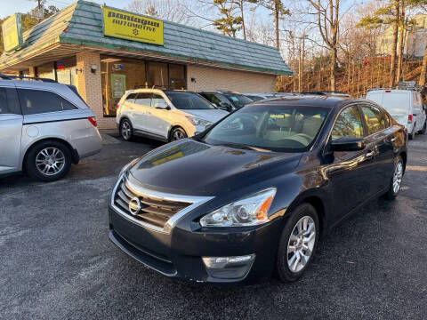 2013 Nissan Altima for sale at PANIAGUA AUTOMOTIVE in Chattanooga TN