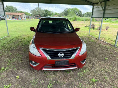 2017 Nissan Versa 1.6 S Plus