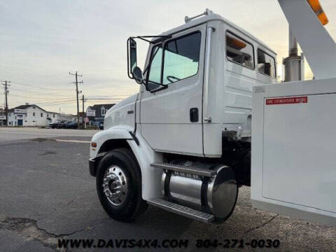 1998 Freightliner FL112