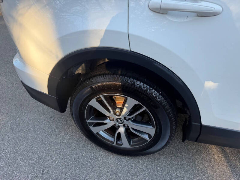 2018 Toyota RAV4 XLE