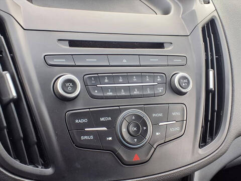 2017 Ford C-MAX Hybrid SE