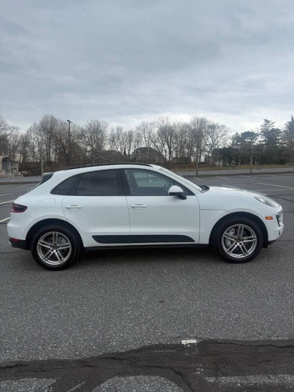 2017 Porsche Macan S