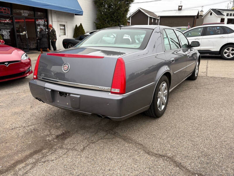 2007 Cadillac DTS Luxury II