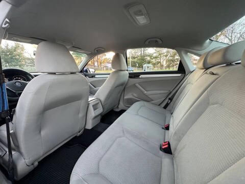 2016 Volkswagen Passat 1.8T S