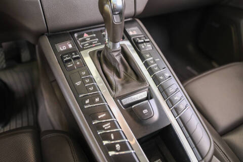 2015 Porsche Macan Turbo
