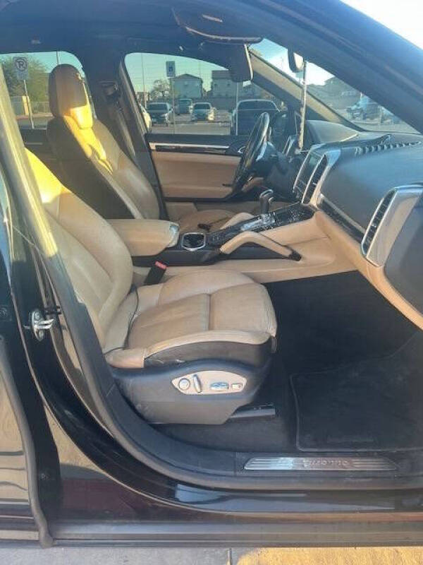 2016 Porsche Cayenne