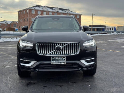 2023 Volvo XC90 Recharge T8 Ultimate Bright Theme 6P