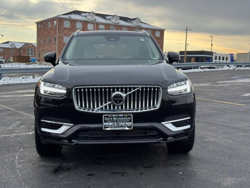 2023 Volvo XC90 Recharge T8 Ultimate Bright Theme 6P