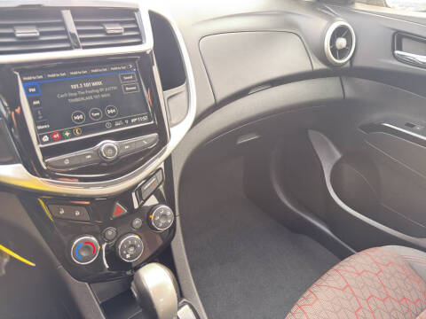 2019 Chevrolet Sonic LT Auto