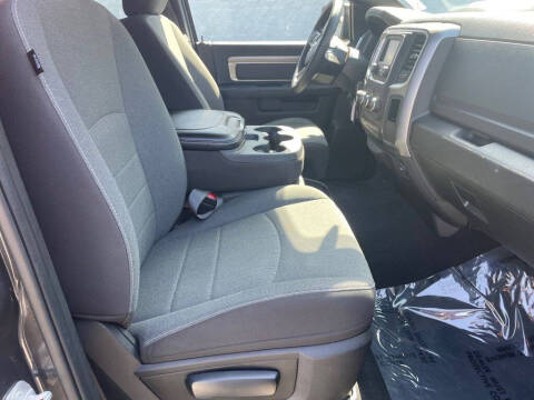 2024 RAM 1500 Classic Warlock