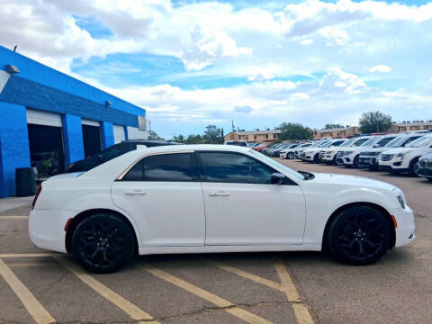 2019 Chrysler 300 Touring