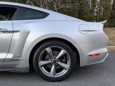 2015 Ford Mustang V6