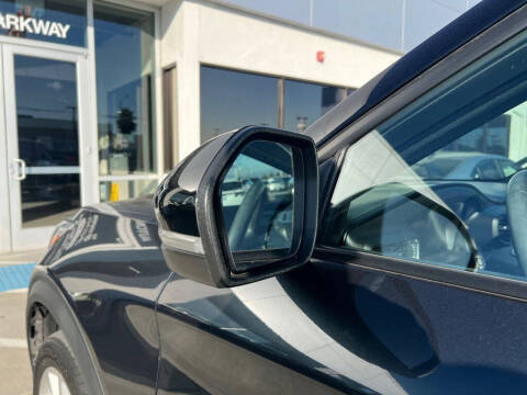 2023 Ford Explorer Hybrid Platinum