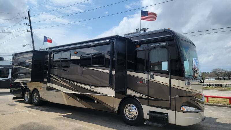 2013 Fleetwood PROVIDENCE 42M Bath & a Half for sale at Texas Best RV in Houston TX