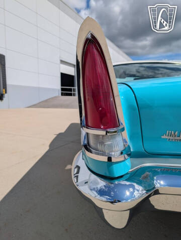 1957 Chrysler Windsor