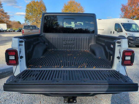 2026 Jeep Gladiator Willys