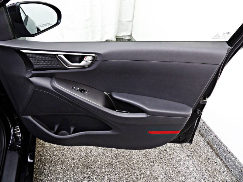 2020 Hyundai Ioniq Electric SE