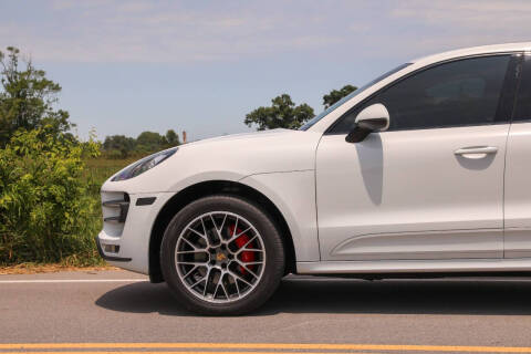 2015 Porsche Macan Turbo