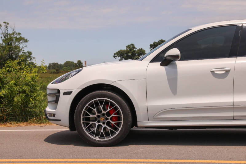 2015 Porsche Macan Turbo