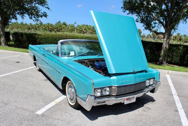 1967 Lincoln Continental