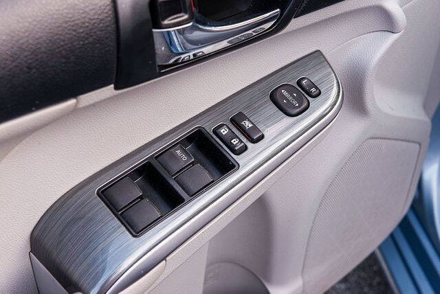 2013 Toyota Camry Hybrid XLE