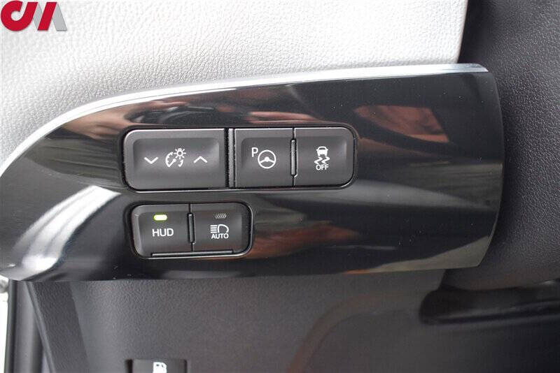 2022 Toyota Prius Limited