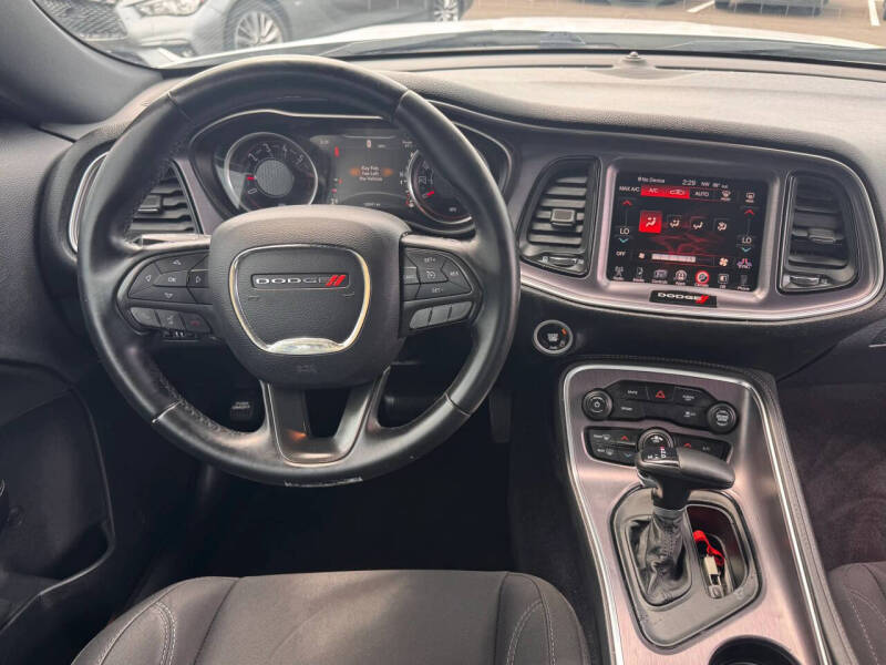 2017 Dodge Challenger